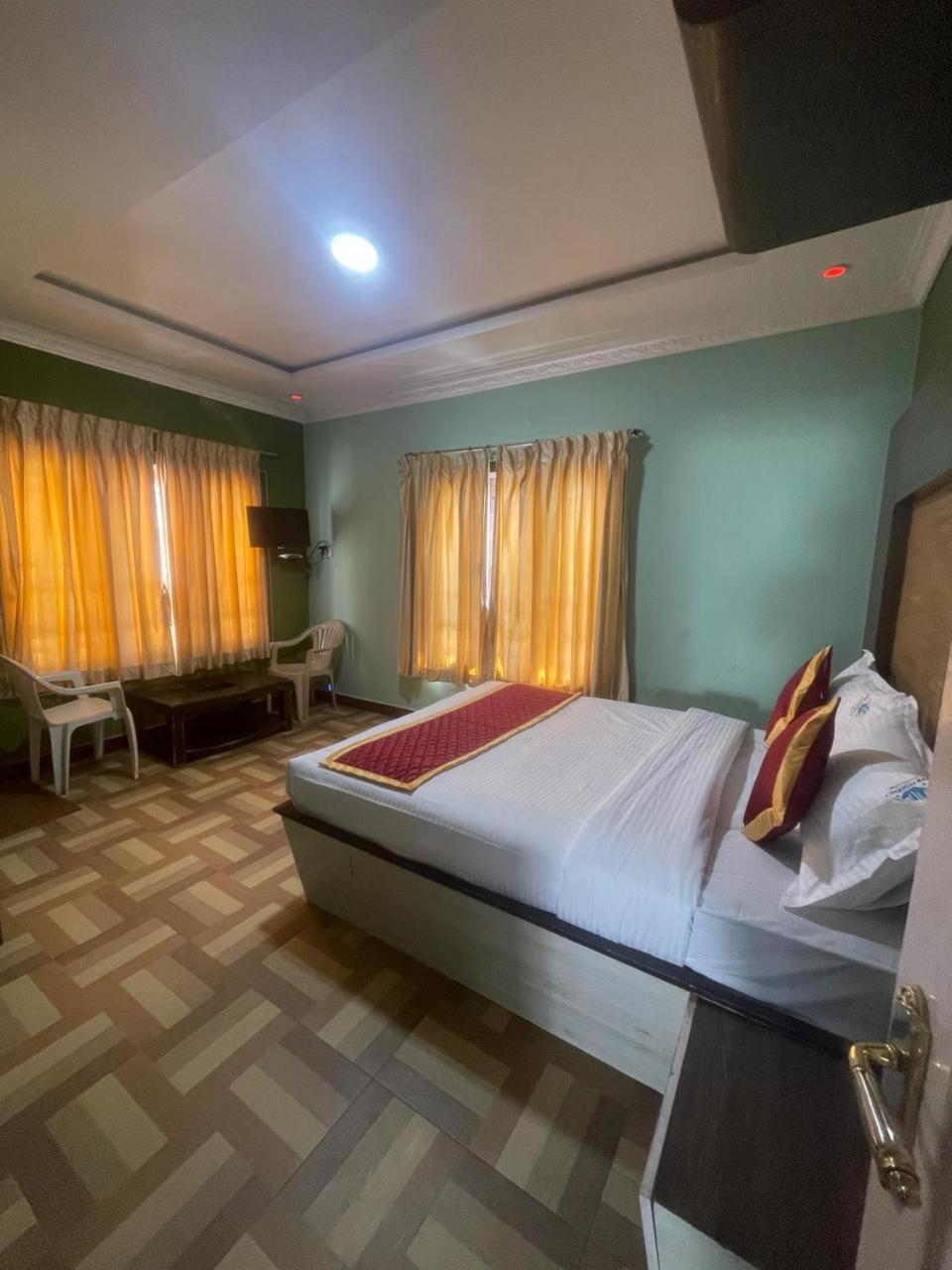 Ooty Vpr Residency Otel Dış mekan fotoğraf